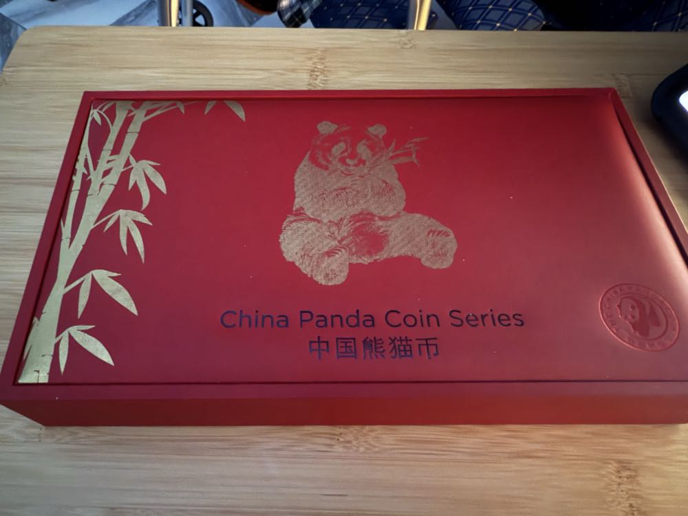 China Panda 40th Anniversary Struck Shenyang, Shenzhen, Shanghai Mint 2022  coin collectible - Main Image 2