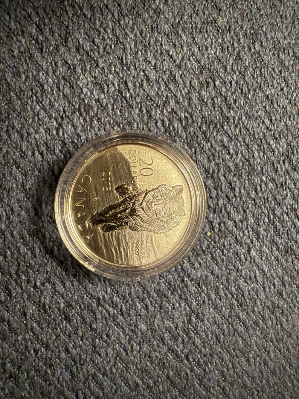Canada $20 Wolf Silver Coin  coin collectible - Main Image 2