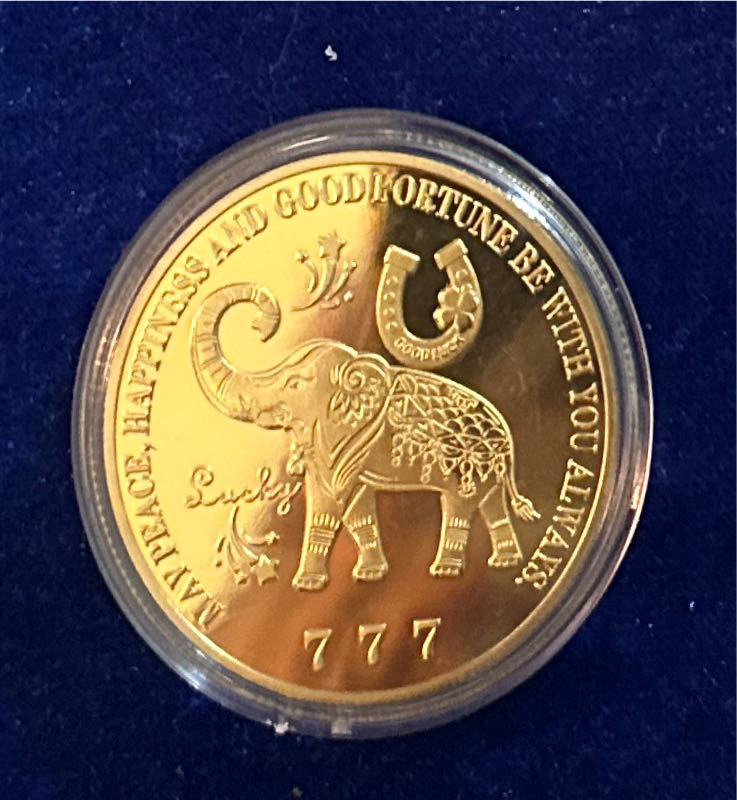 Lucky Fish  coin collectible - Main Image 2