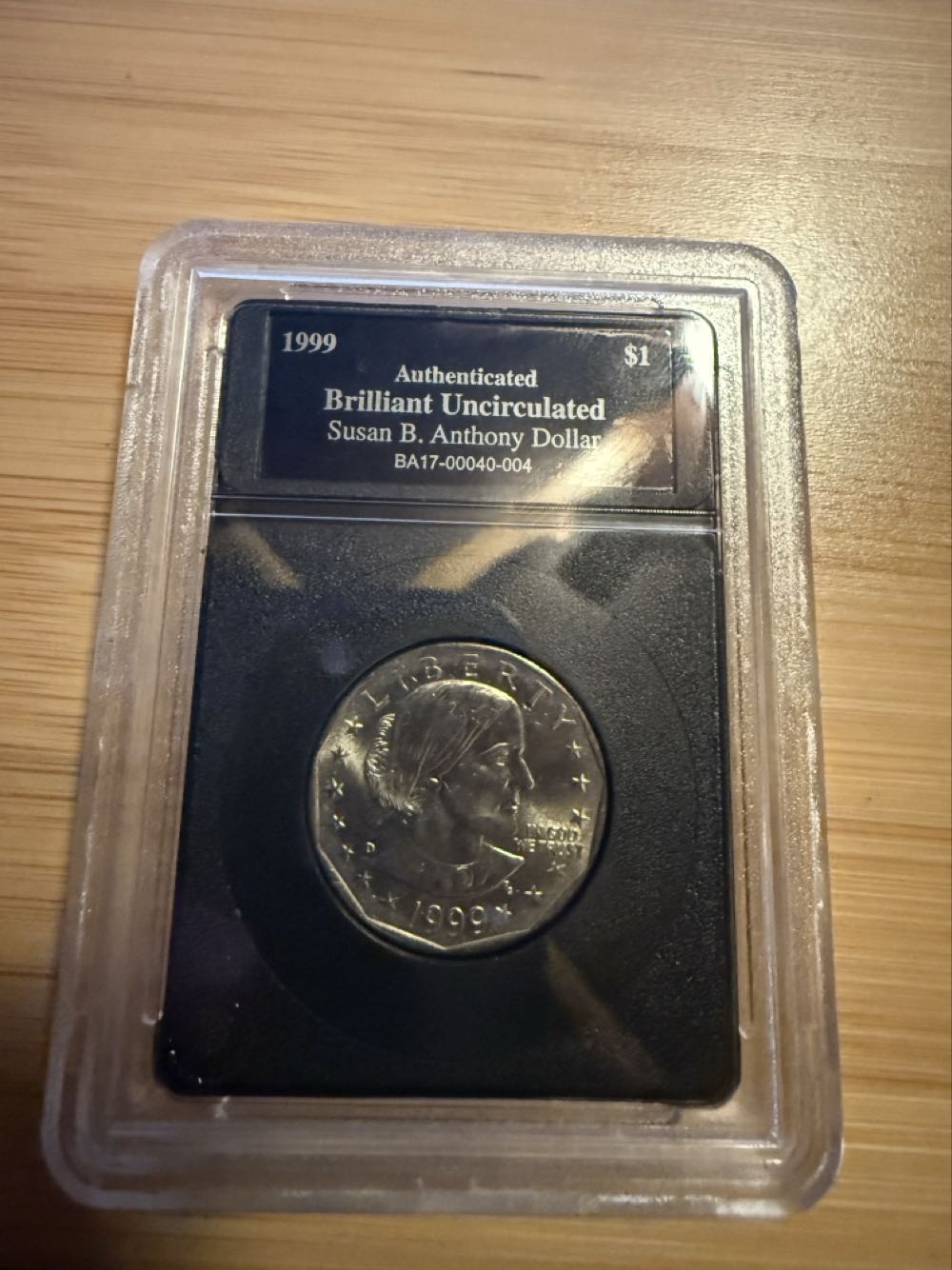 US Susan B Anthony Uncirculated 1999  coin collectible - Main Image 1