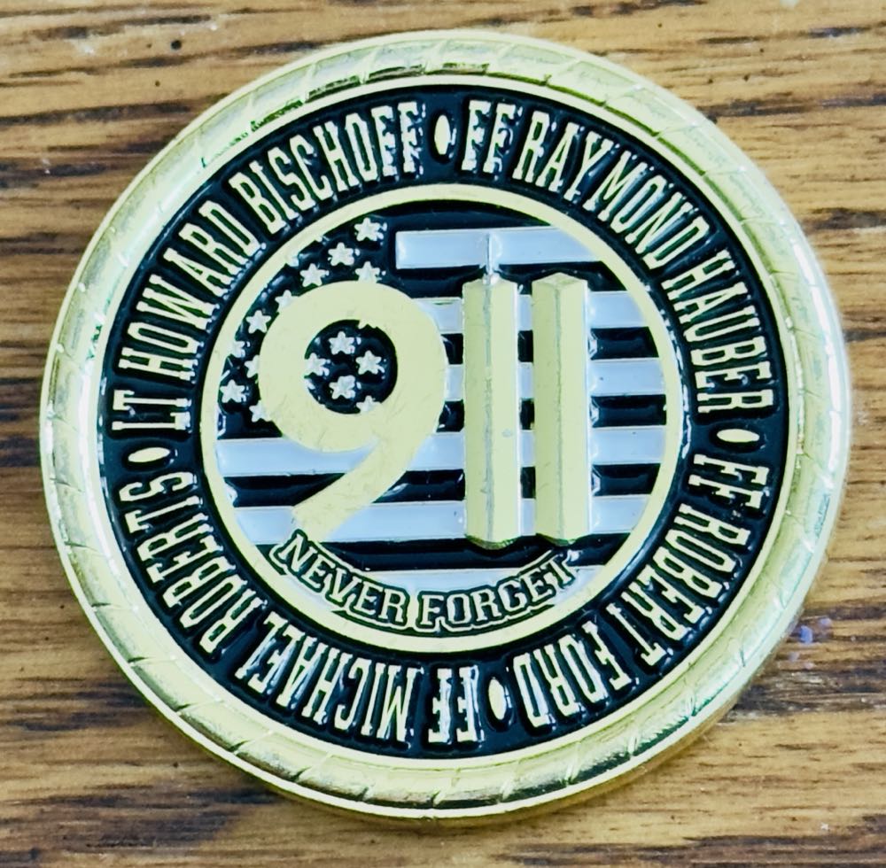 FDNY E284/L149 9/11 Memorial  coin collectible - Main Image 2
