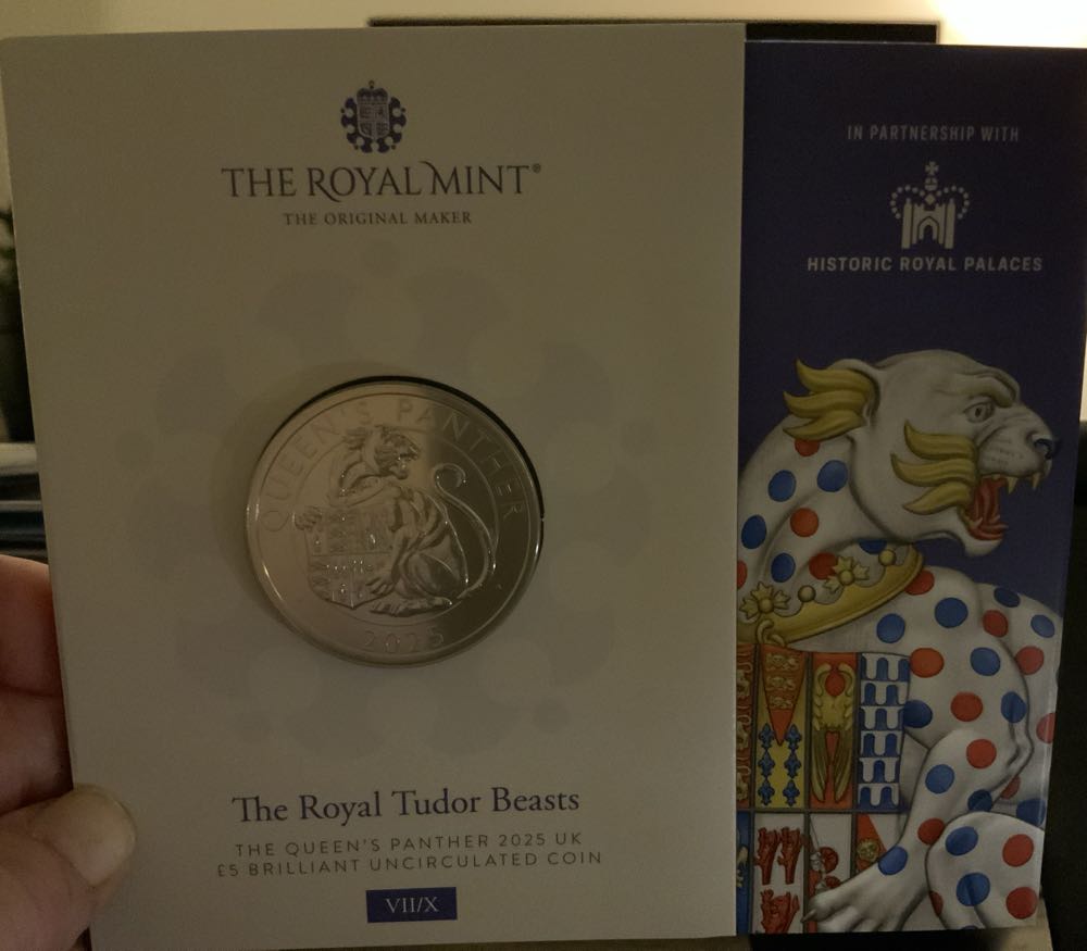 The. Royal Tudor Beasts - The Queen’s Panther  coin collectible [Barcode 5026177702016] - Main Image 2