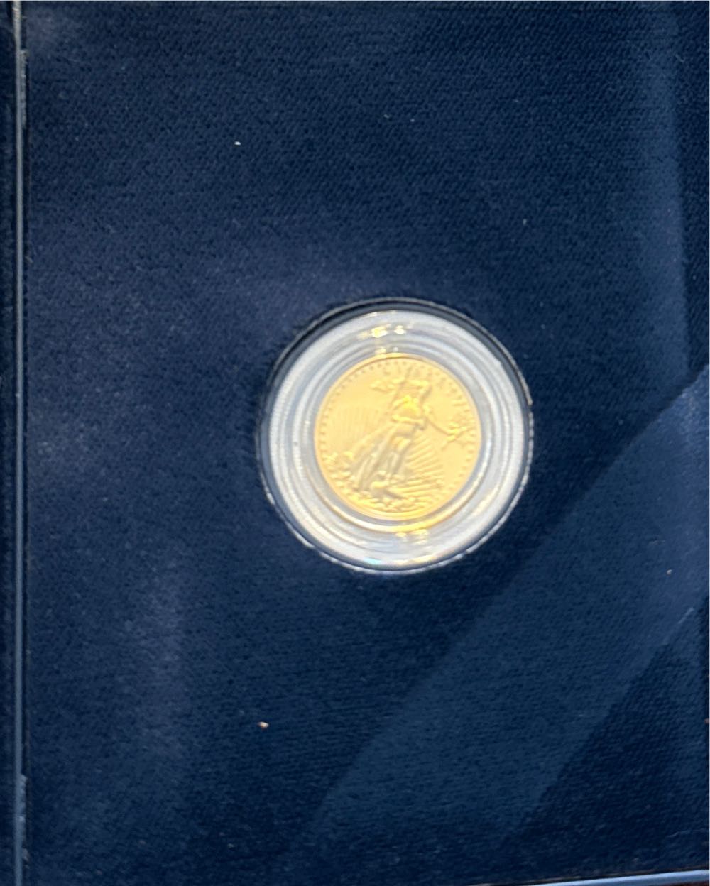 2006 American Eagle 1/10 Ounce Proof Gold Bullion Coin  coin collectible [Barcode 704785052512] - Main Image 4