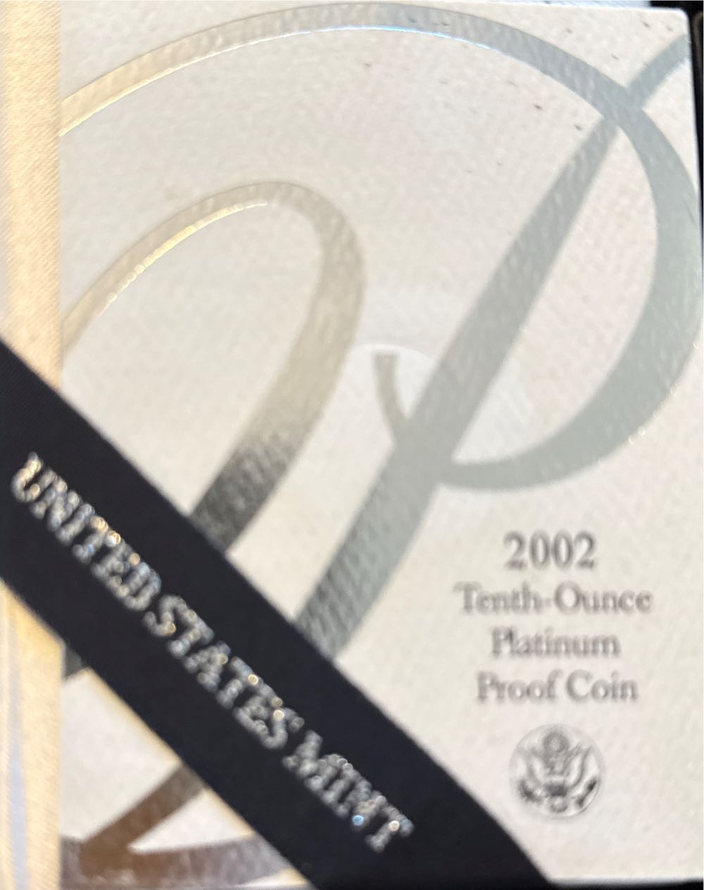 2002 American Eagle one 10th ounce proof platinum bullion coin  coin collectible [Barcode 704785018761] - Main Image 2