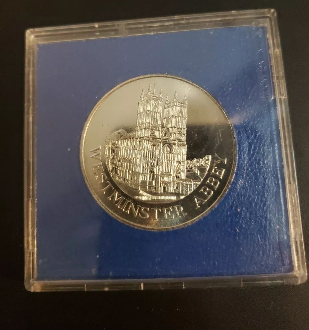 Royal Prince Andrew and Sarah Ferguson Wedding  coin collectible - Main Image 2