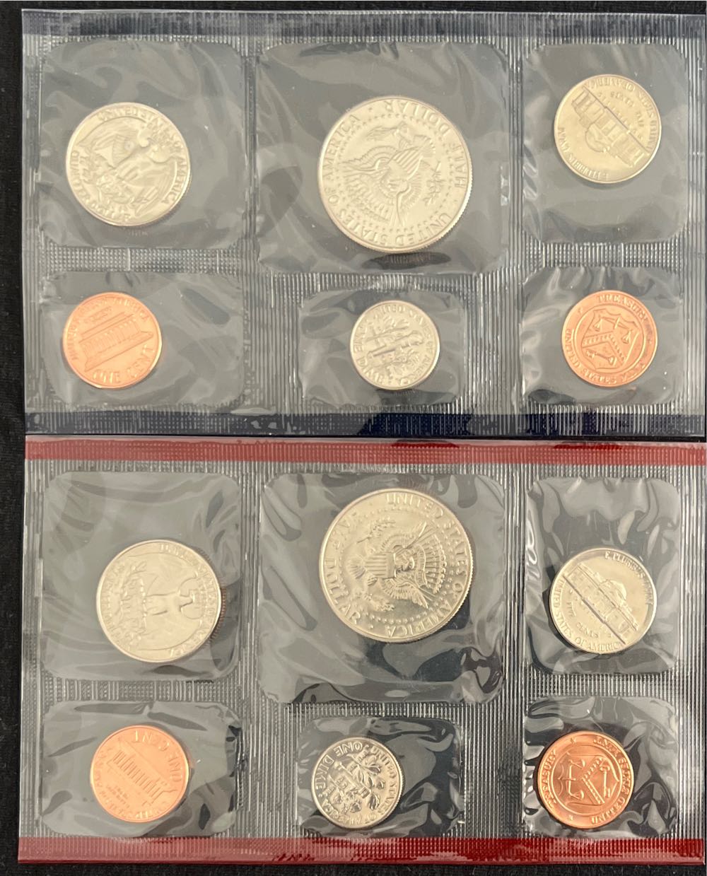 The US Mint 1990 Uncirculated Coin Set  coin collectible - Main Image 4