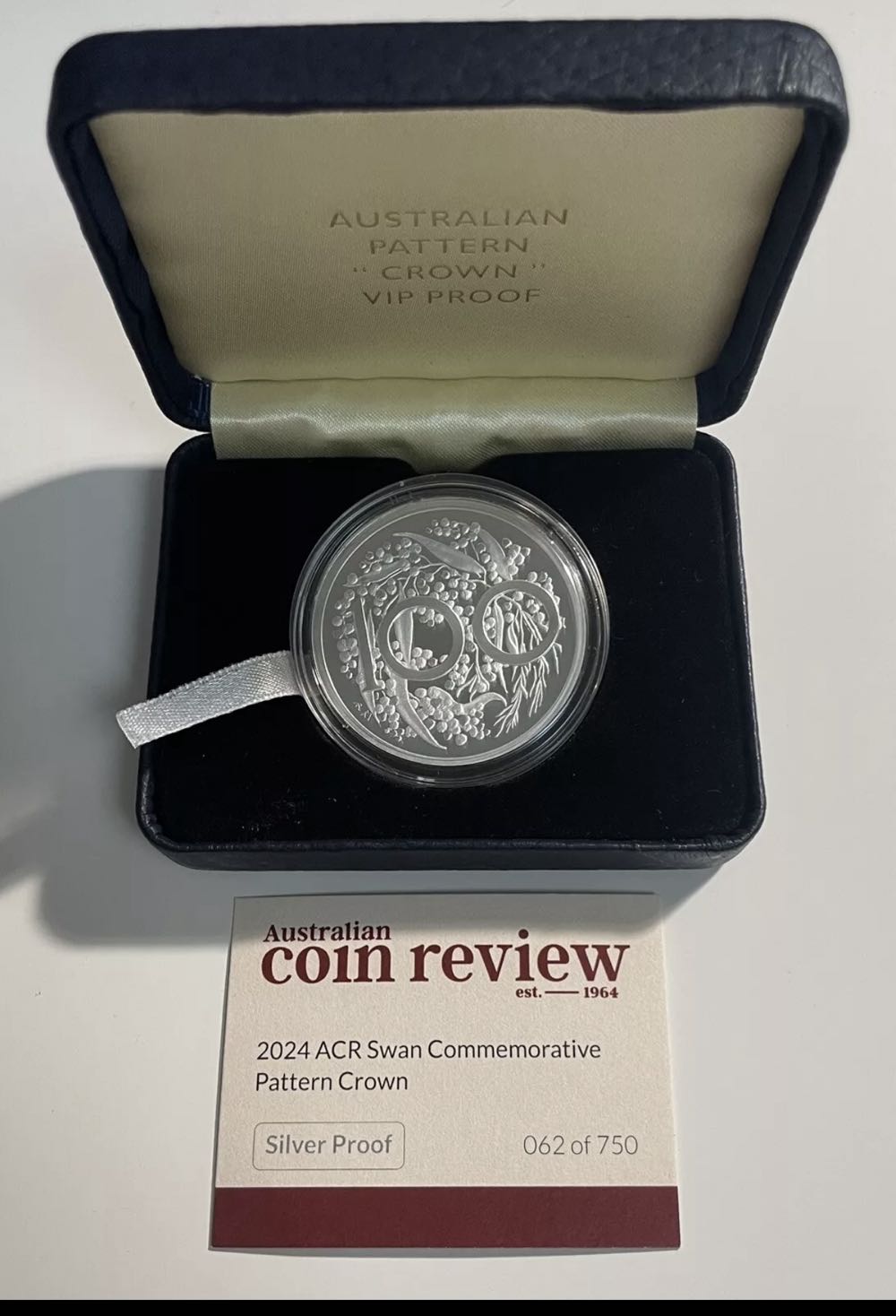 2024 Swan Pattern - VIP PROOF  coin collectible - Main Image 3