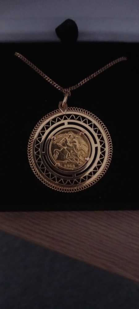 George V Sovereign Necklace  coin collectible - Main Image 2