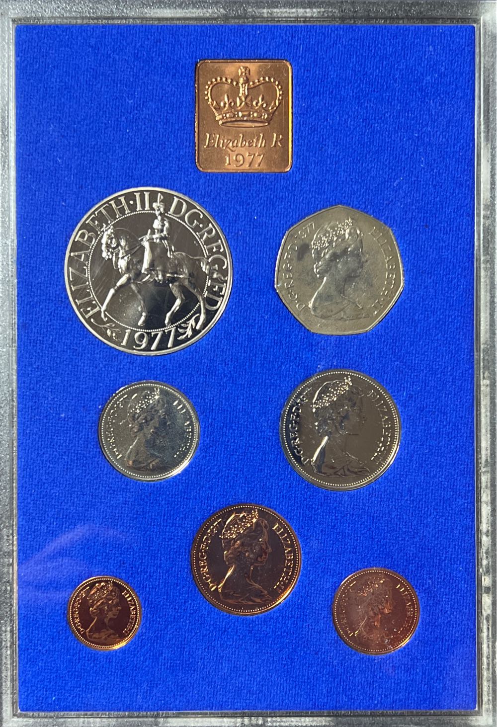 1977 Royal Mint Coinage of Great Britain and Northern Ireland Proof Set  coin collectible - Main Image 3