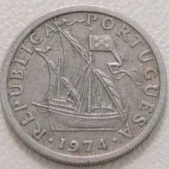 Portugal (1974) - 2,5 Escudos ($)  coin collectible - Main Image 2