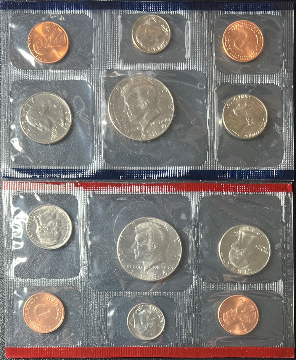 Alyssa Christmas Coins -2010 Santa