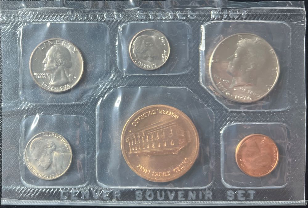 1776-1976 Denver Mint Souvenir Set  coin collectible - Main Image 2