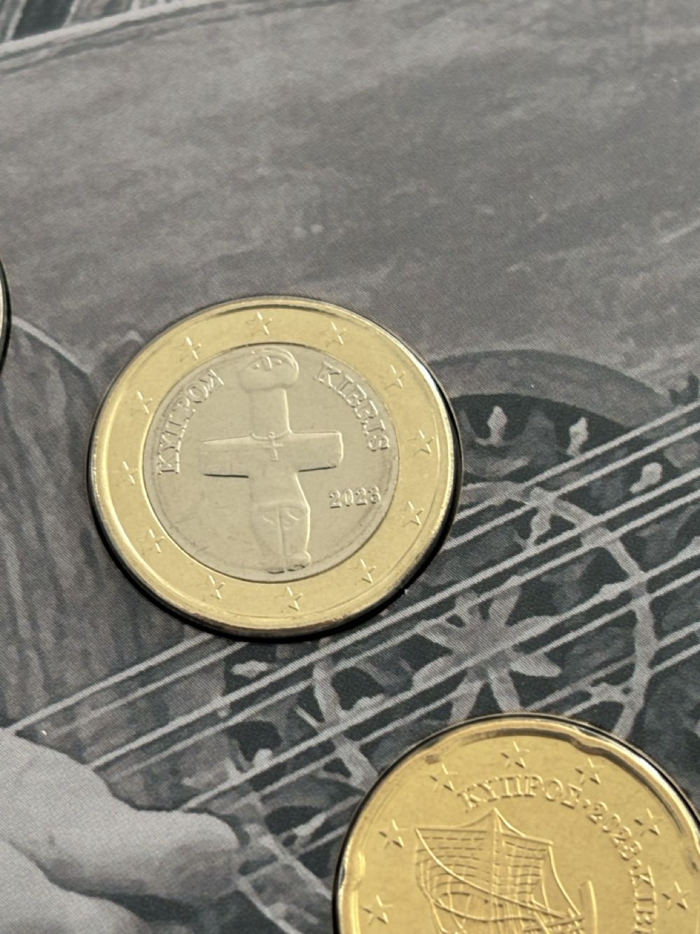 1 Euro  coin collectible - Main Image 2