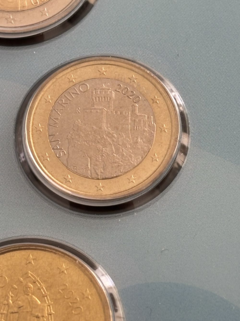 1 Euro  coin collectible - Main Image 2