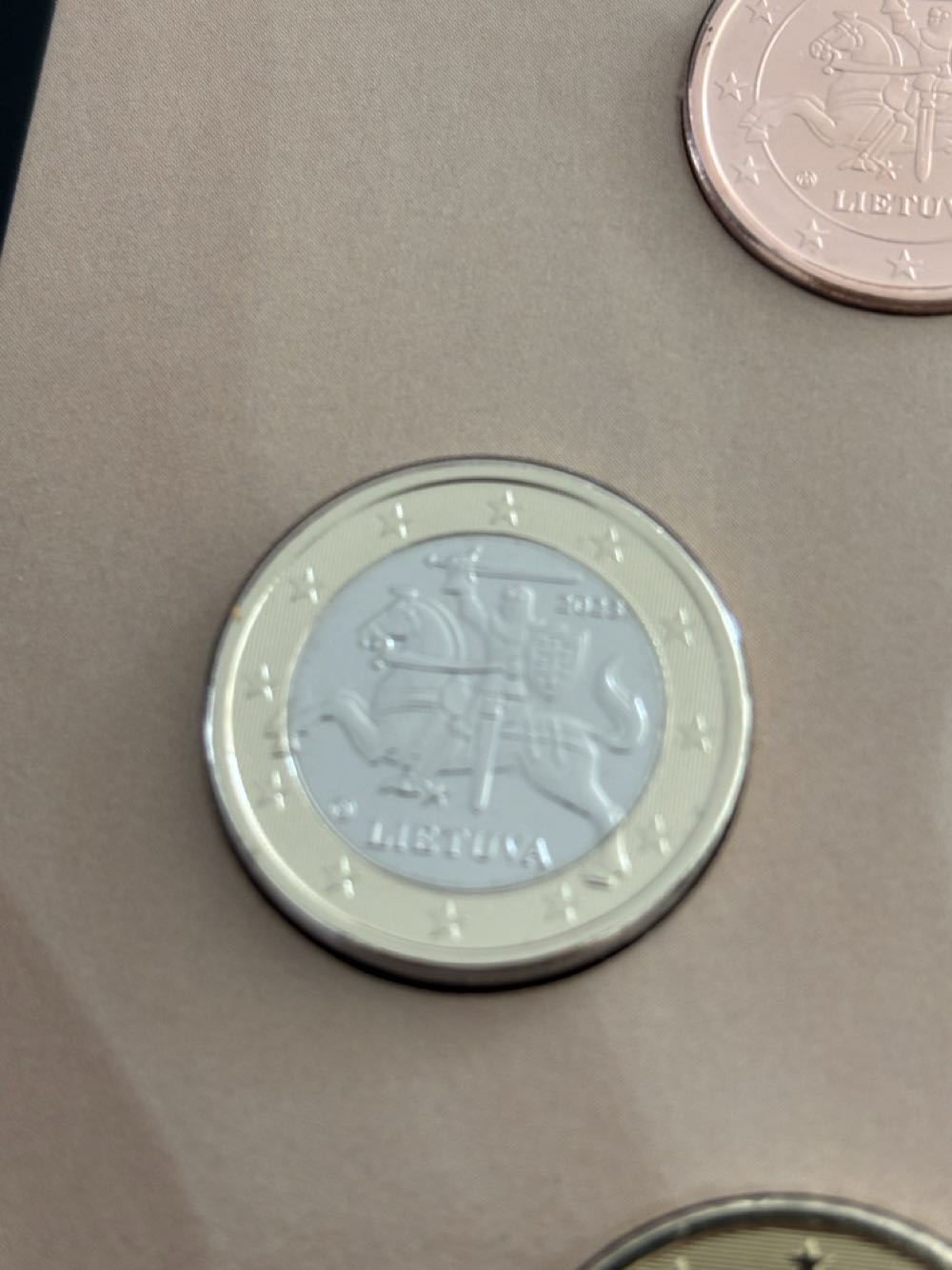1 Euro  coin collectible - Main Image 2
