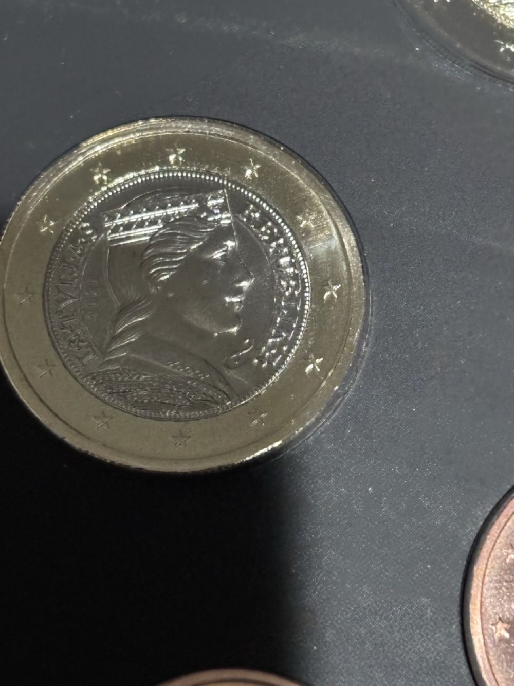 1 Euro  coin collectible - Main Image 2