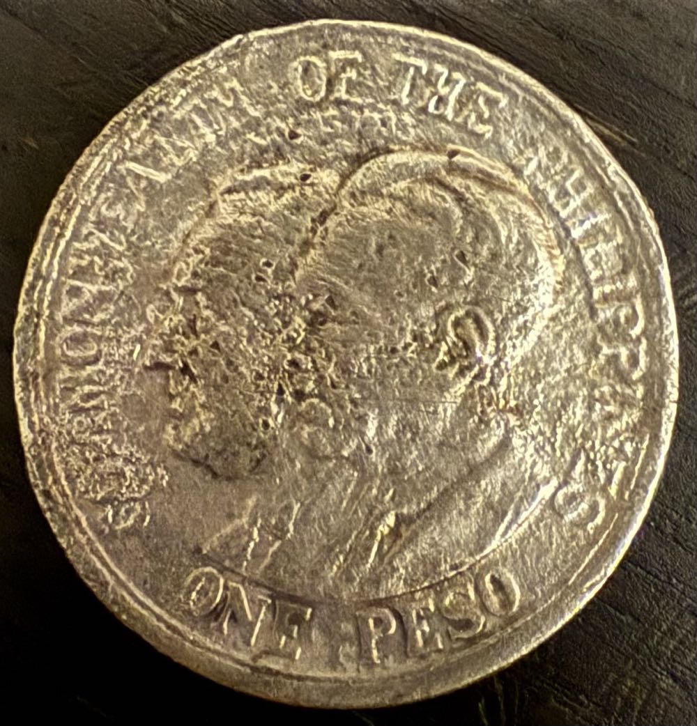 1936-M Commonwealth Of The Philippines Commemorative One Peso - Murphy and Quezon  coin collectible - Main Image 2