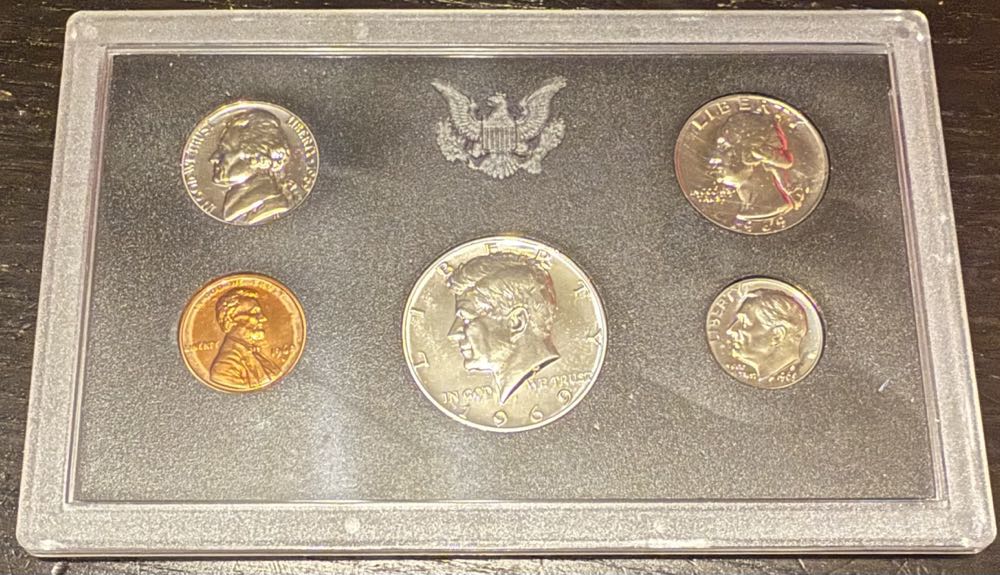 1969 United States Proof Set  coin collectible - Main Image 3