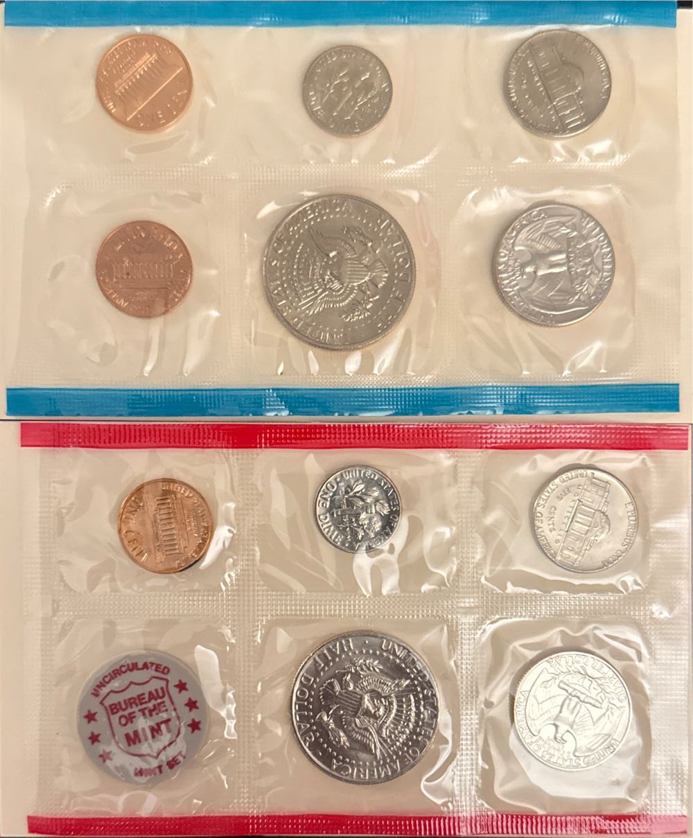 1972 United States Mint Uncirculated Set  coin collectible - Main Image 2