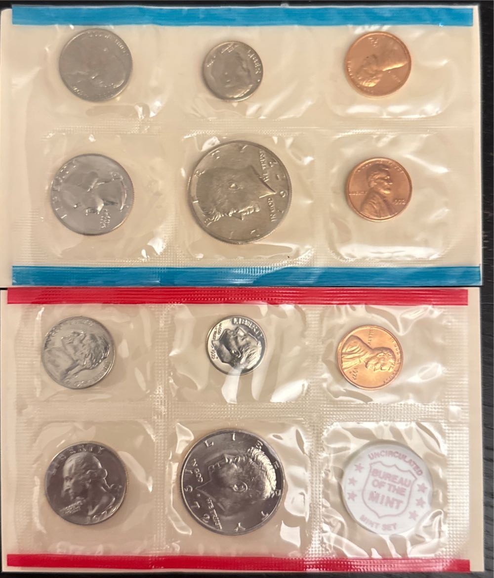 1972 United States Mint Uncirculated Set  coin collectible - Main Image 3