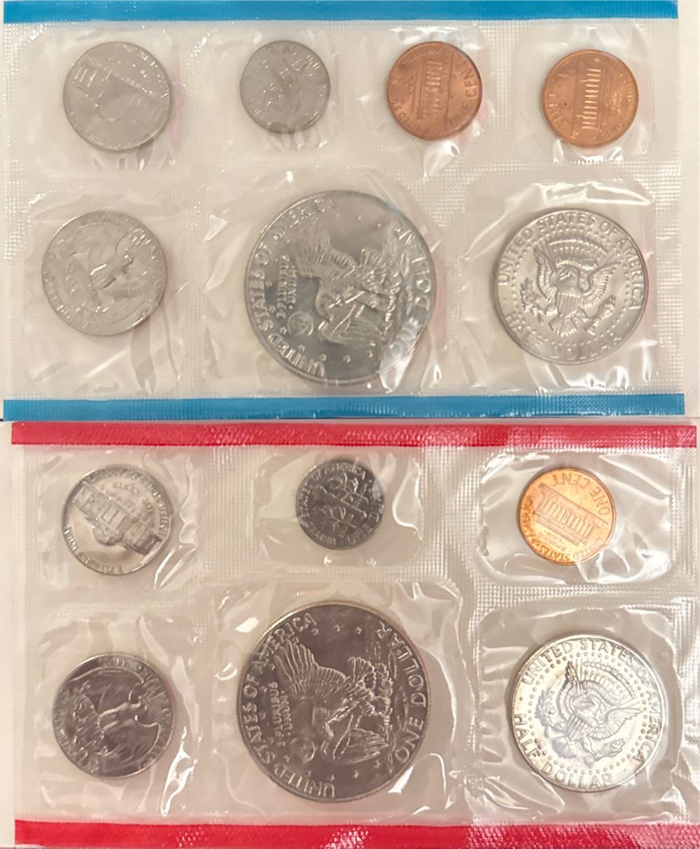 1974 United States Mint Uncirculated Set  coin collectible - Main Image 3