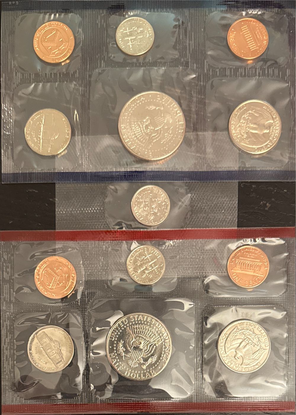 1996 United States Mint Uncirculated Set  coin collectible - Main Image 3