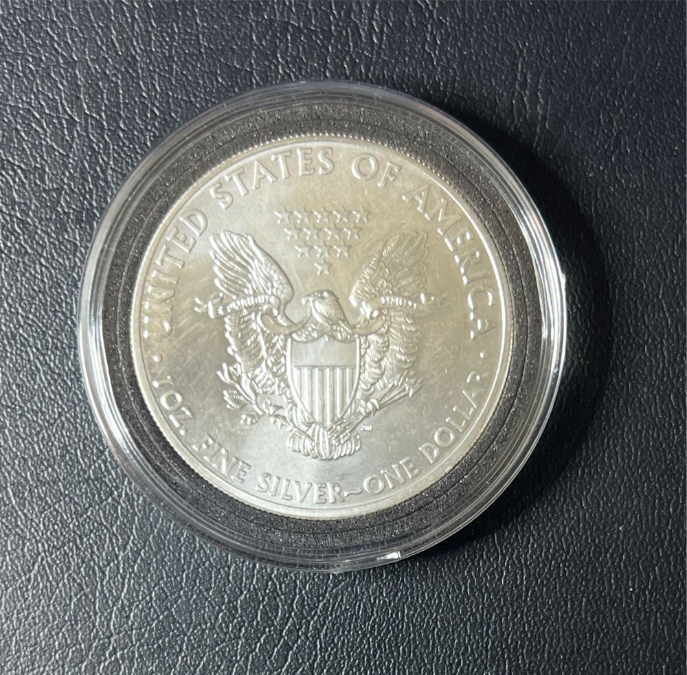 2015 American Silver Eagle  coin collectible - Main Image 2