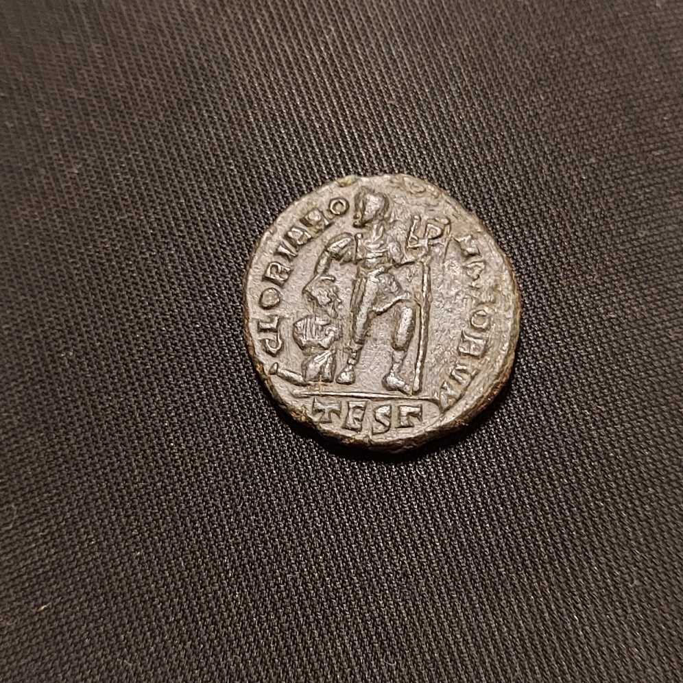Valens ( 328-378 A.D)  coin collectible - Main Image 2