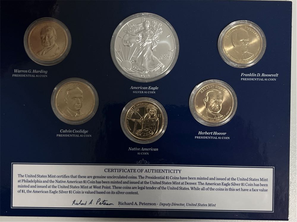 2014 US Mint Uncirculated Dollar Set  coin collectible [Barcode 704785580589] - Main Image 2