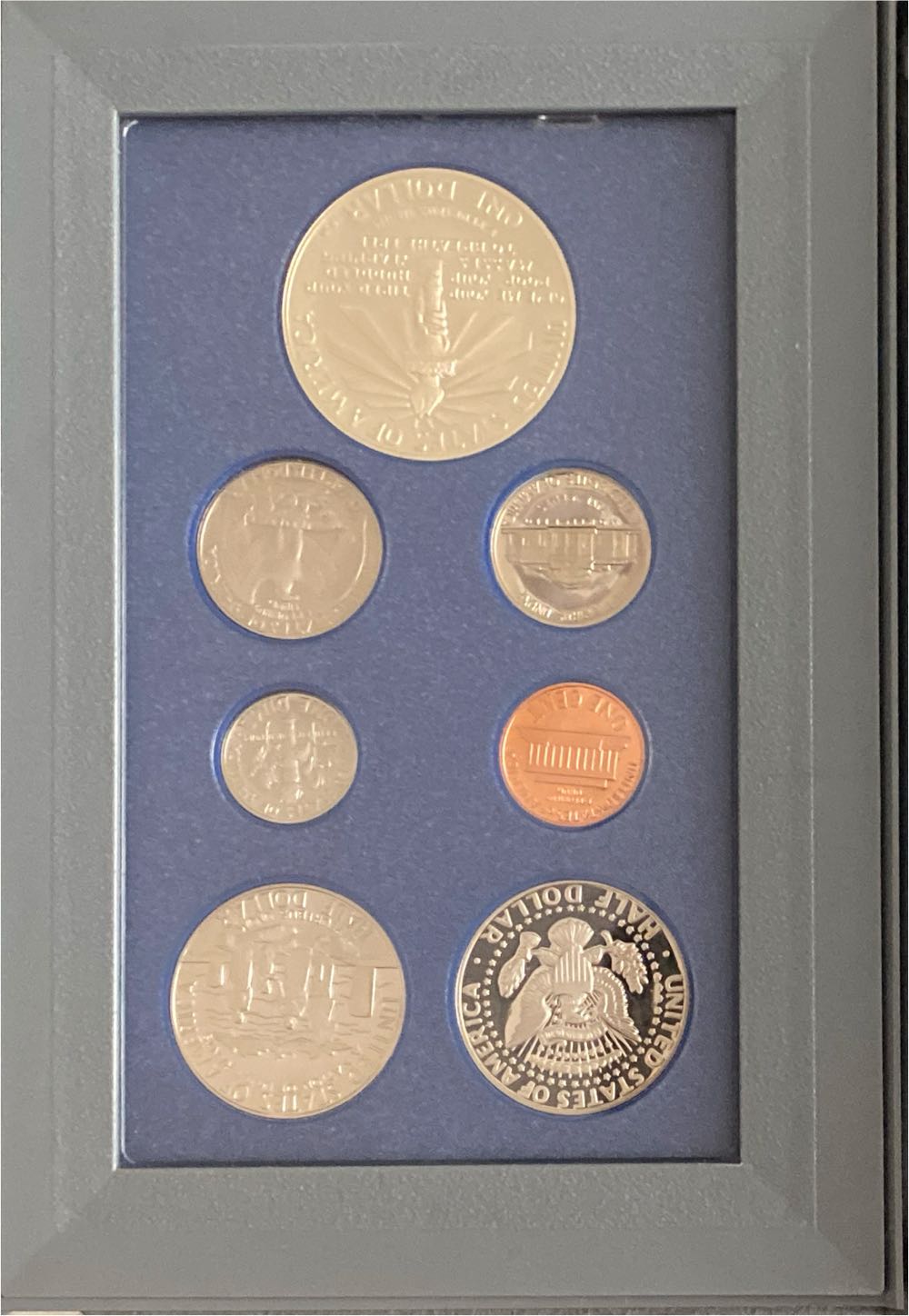 United States 1986 Prestige Set  coin collectible - Main Image 3