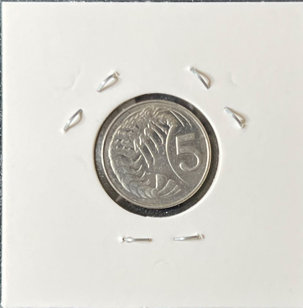 2002 Cayman Islands 5 Cents  coin collectible - Main Image 2