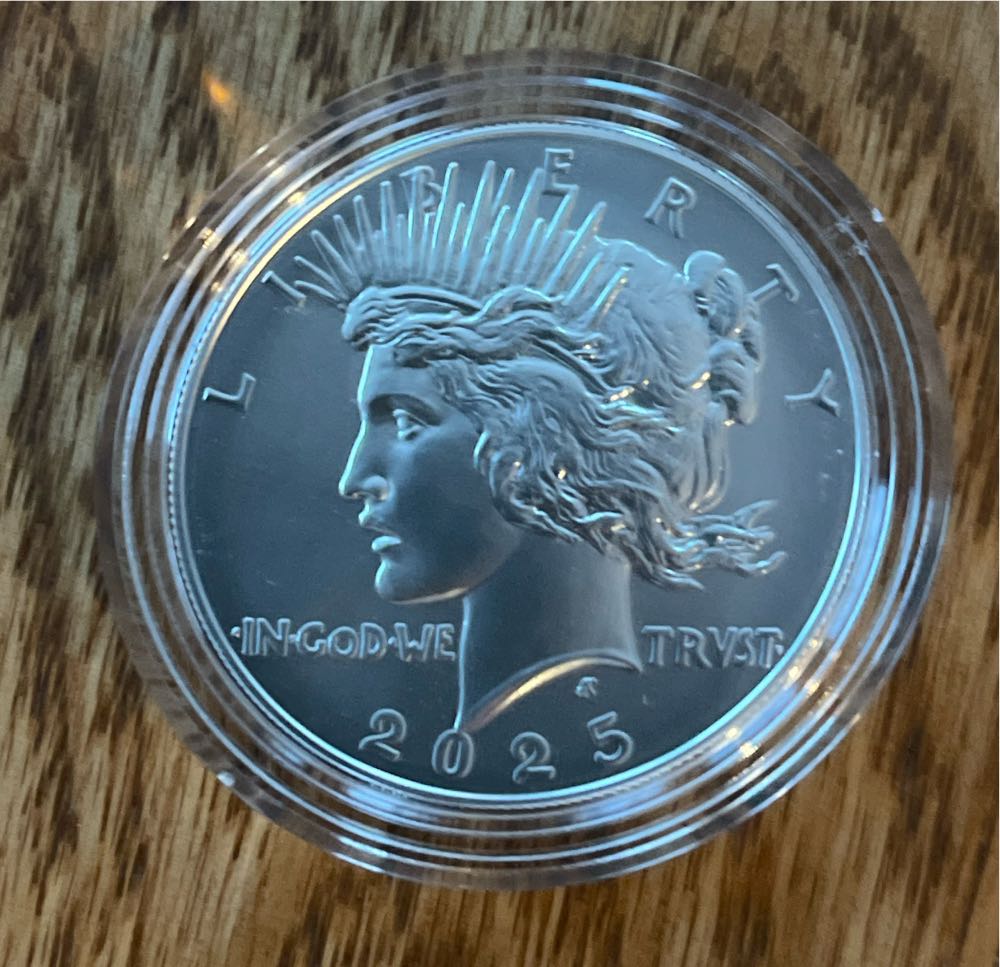 Peace Silver 2025-P US Mint Peace Silver Dollar Uncirculated 25XH  coin collectible [Barcode 704786670333] - Main Image 2