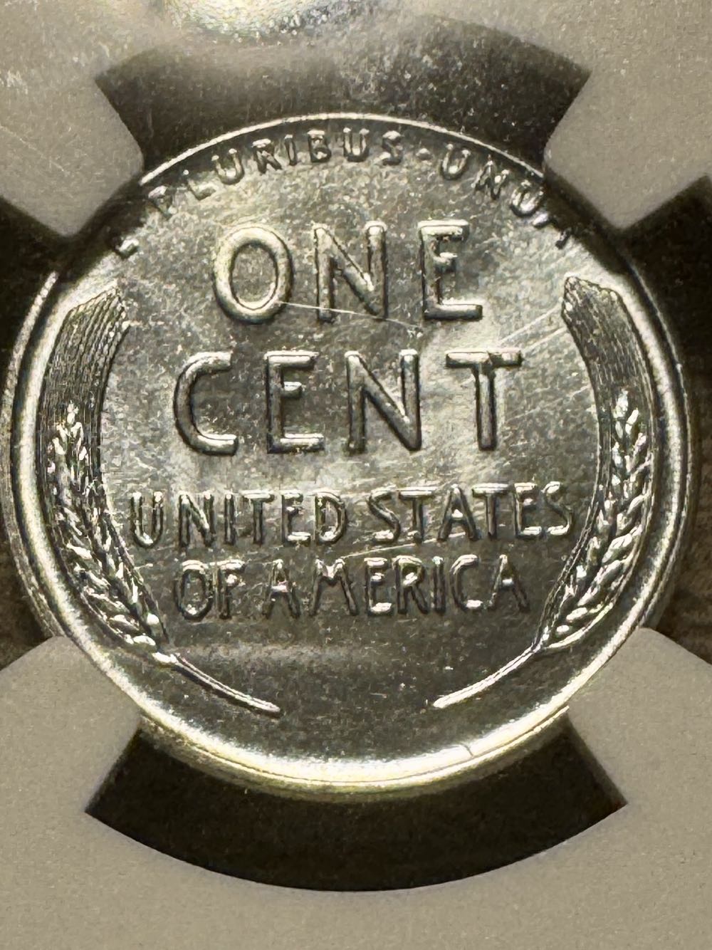 Lincoln Wheat Cent - 1943 D  coin collectible - Main Image 2