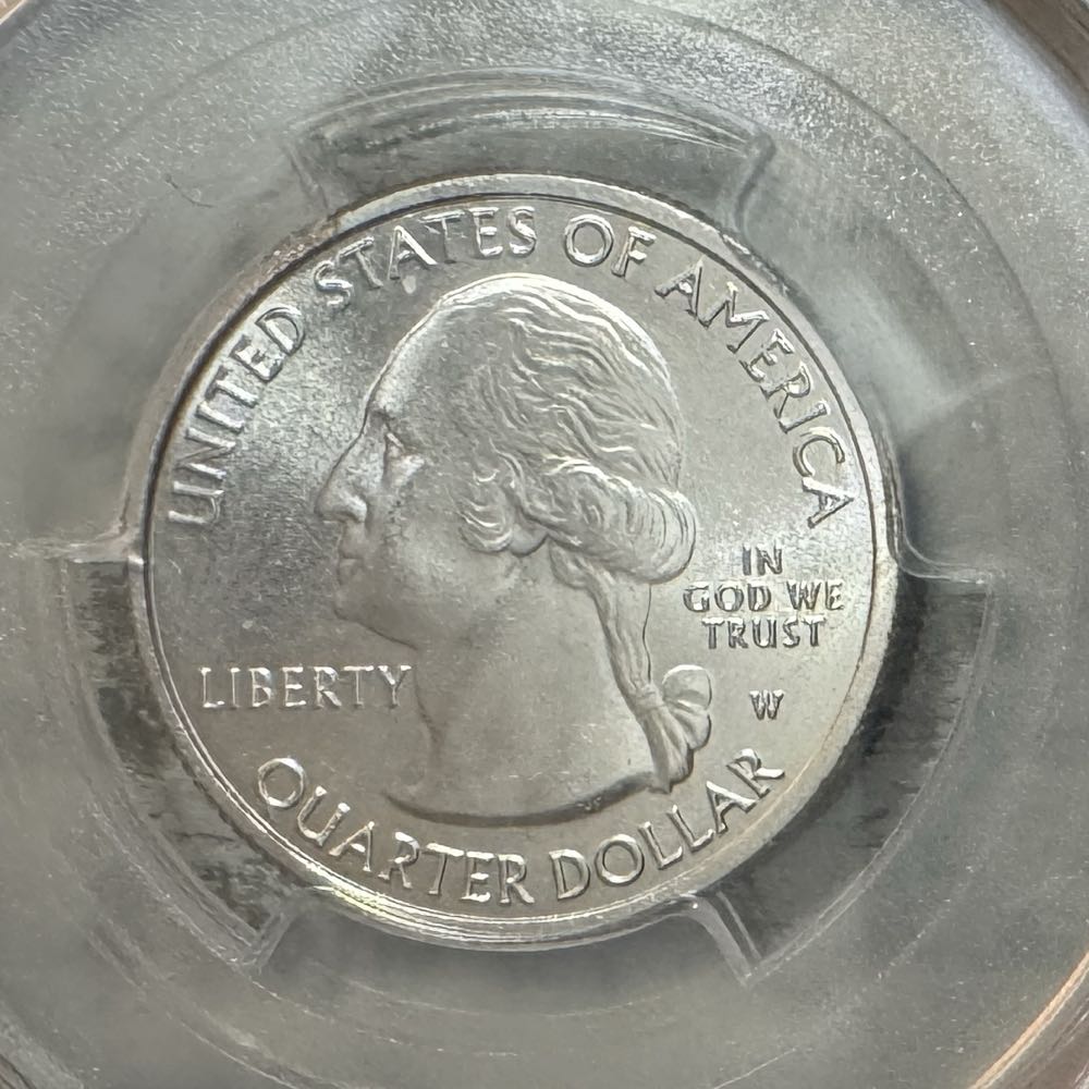 Quarter 2019 W - War In The Pacific  coin collectible - Main Image 3