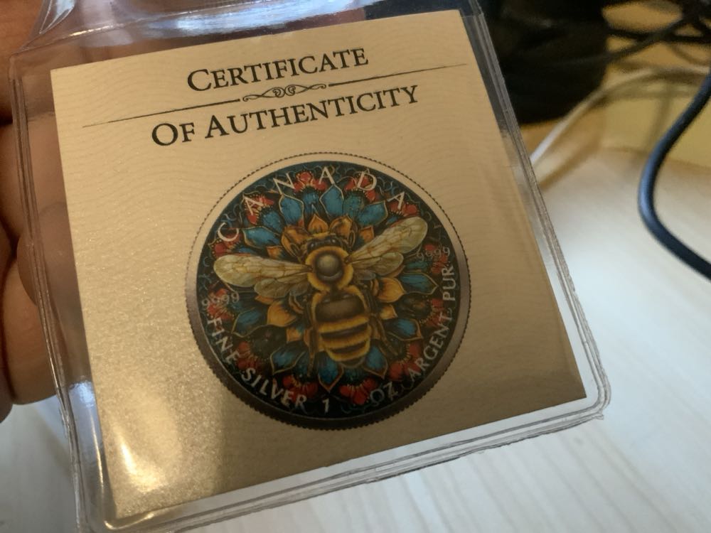 2024 Maple Leaf 2024 Canada Farbmunze Mandala Honey Bee 1oz Silver Colour Edition  coin collectible - Main Image 3
