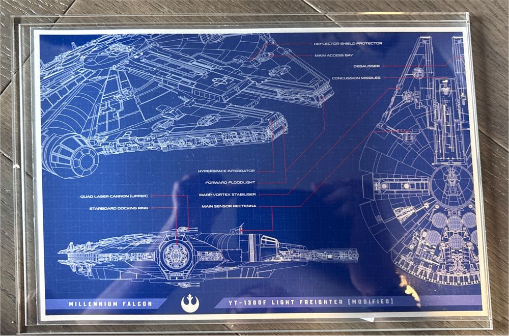 Star Wars Millennium Falcon Blueprint  coin collectible [Barcode 726436176217] - Main Image 3