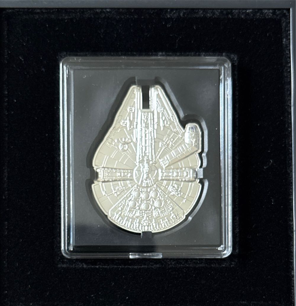 Star Wars - Millennium Falcon  coin collectible - Main Image 3