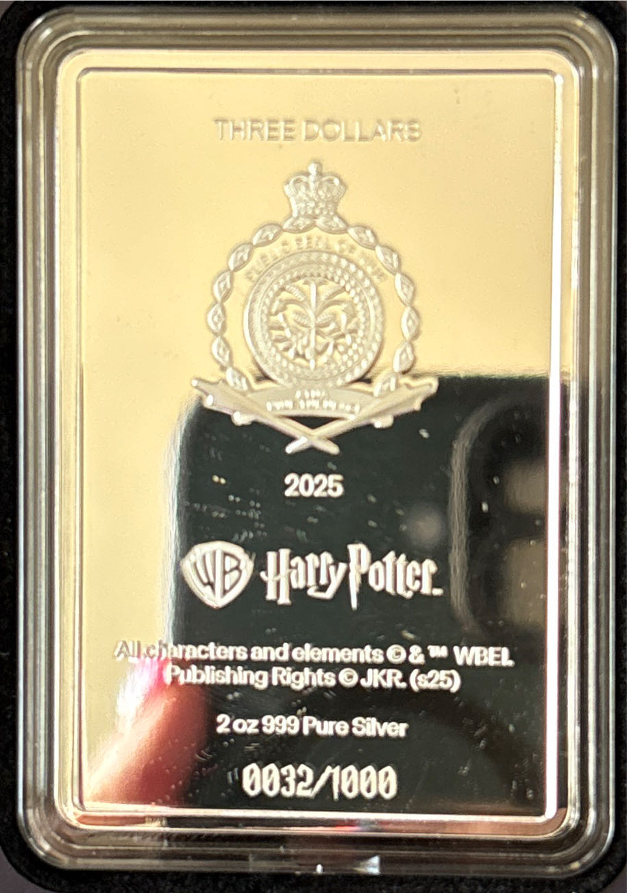 Harry Potter And The Half-Blood Prince Book Cover  coin collectible [Barcode 726436519069] - Main Image 4