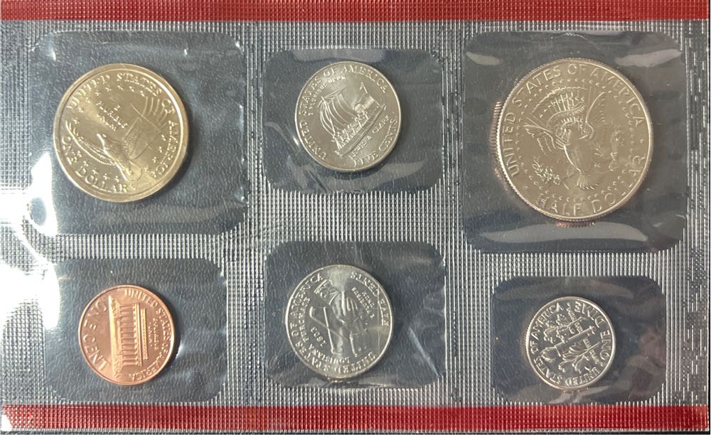 2004 US Mint Set  coin collectible [Barcode 704785043992] - Main Image 2