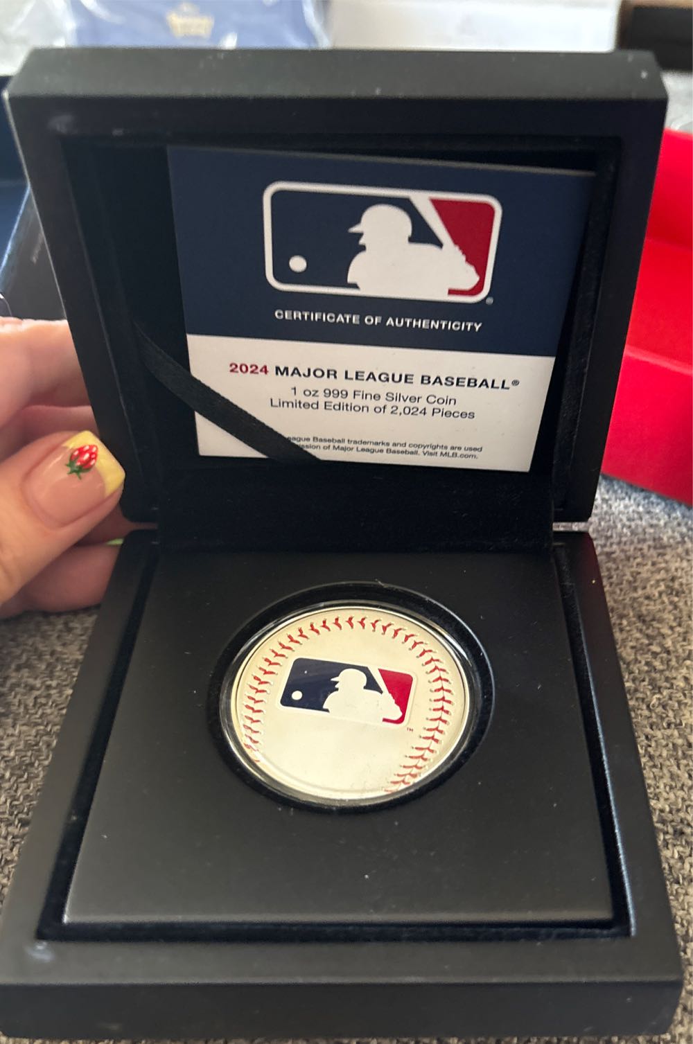 Major League Baseball Logo  coin collectible [Barcode 781005926303] - Main Image 3