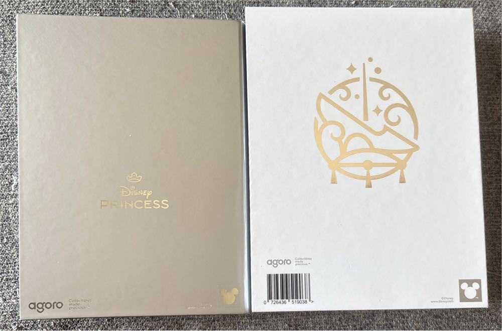 Disney - Cinderella 75 Movie Poster  coin collectible [Barcode 726436519038] - Main Image 2