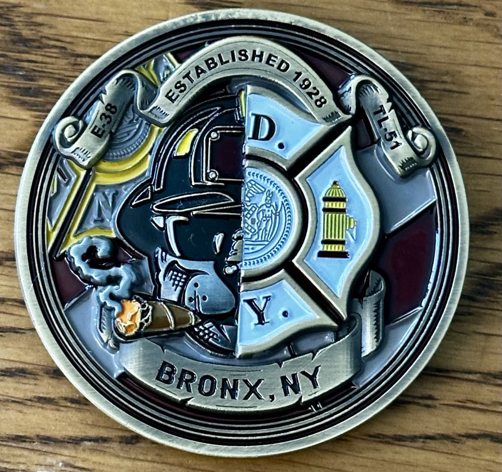 FDNY E38 / L51  coin collectible - Main Image 2
