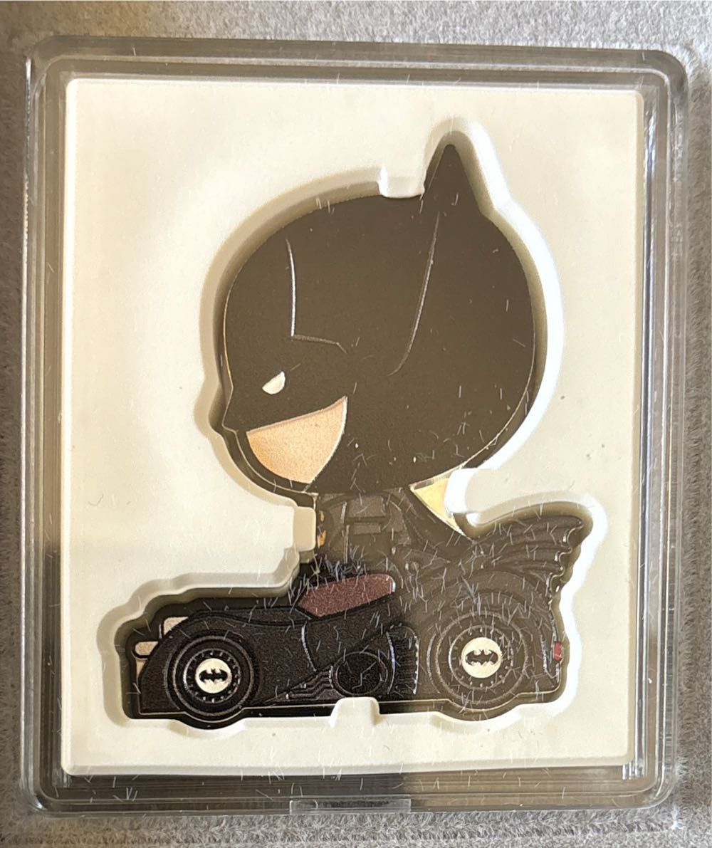 DC - The Flash - Batman Mega Chibi  coin collectible - Main Image 3