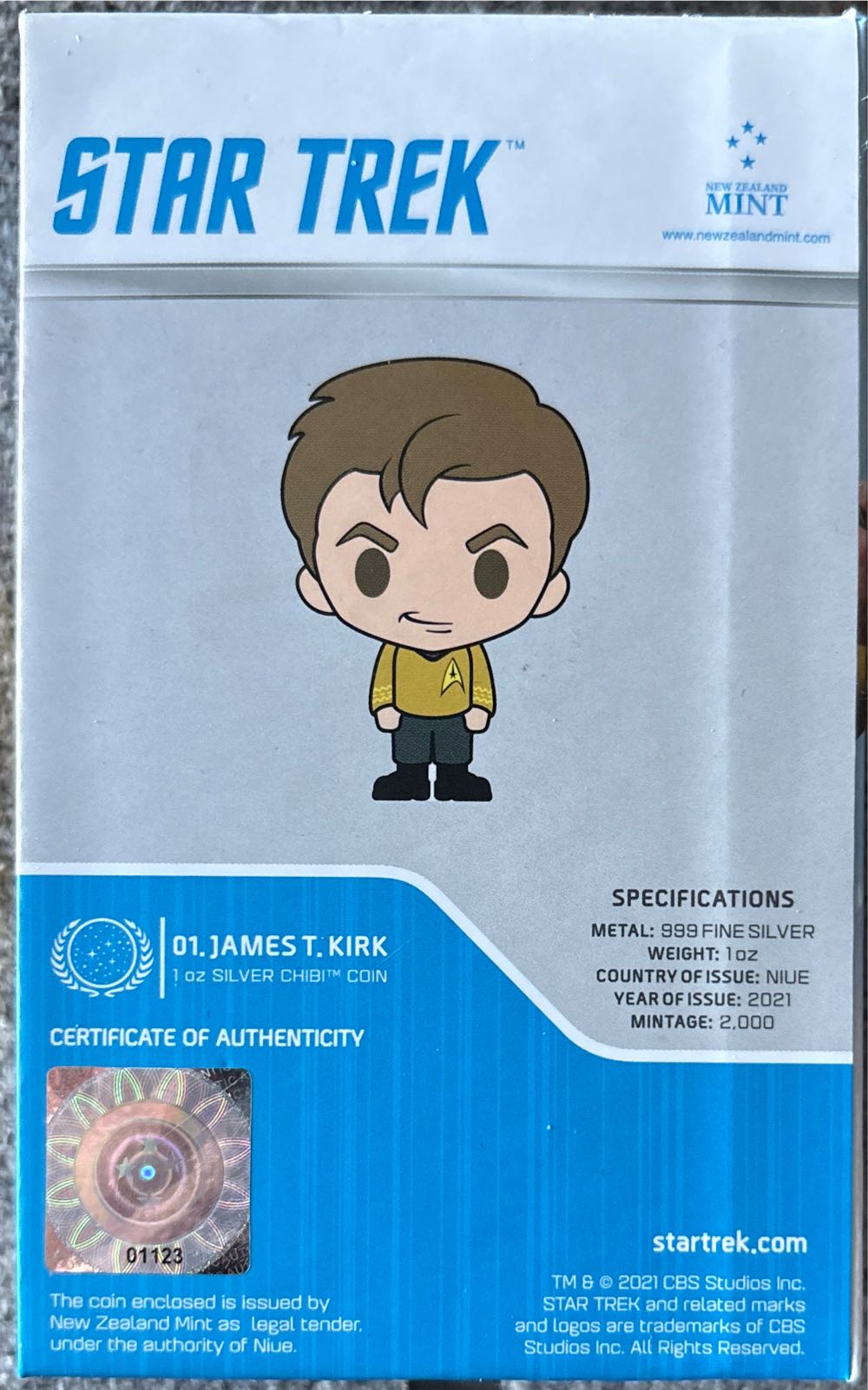 Star Trek - 01. James T. Kirk Chibi  coin collectible - Main Image 2