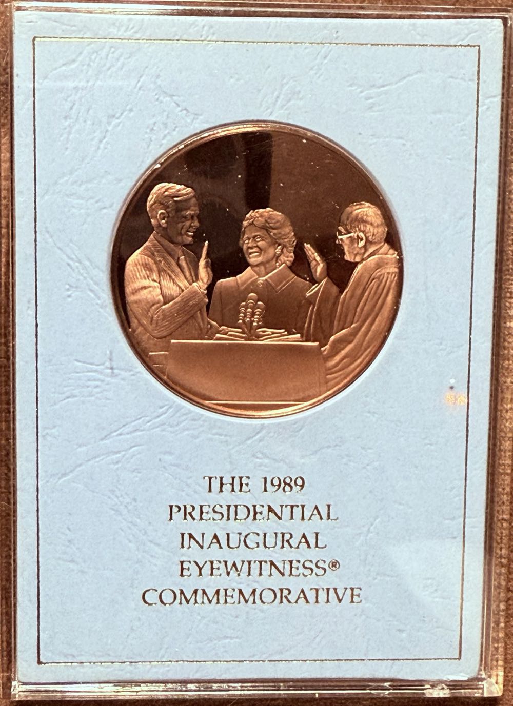 Commerative 1989 Presidential Inauguration Brass Coin (Franklin Mint)  coin collectible - Main Image 2