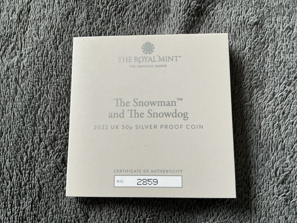 The. Snowman And The Snowdog  coin collectible [Barcode 5026177571032] - Main Image 4