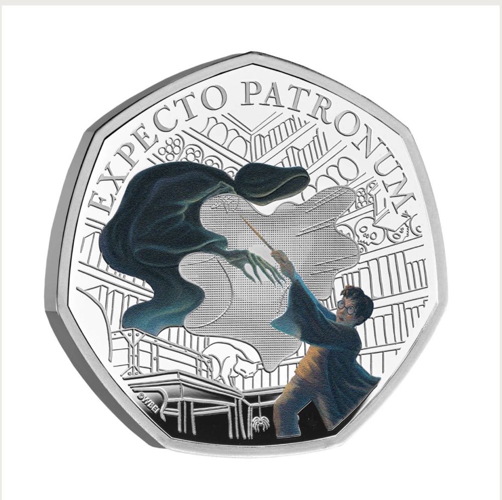 Harry Potter: The Patronus Coloured  coin collectible [Barcode 5026177797968] - Main Image 4