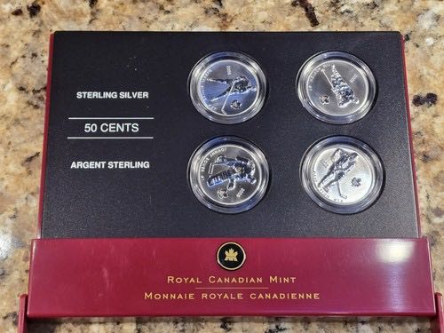 New: Bluey $1 Dollar Privy Mark Coin In Card – Rad And Frisky