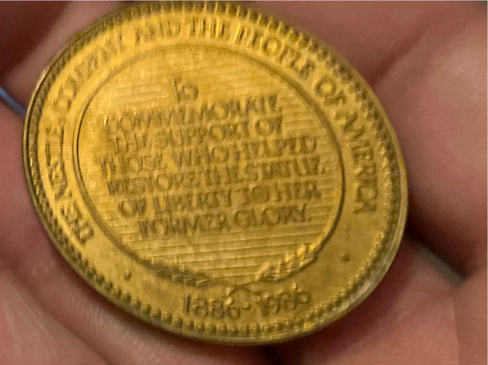 1986 Nestle Statue of Liberty Centennial 1886-1986 Commemorative Medal  coin collectible - Main Image 2