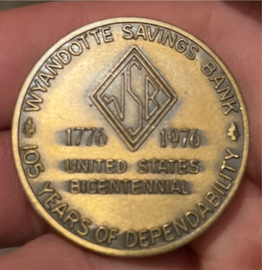 1976 Wyandotte Savings Bank Bicentennial Token  coin collectible - Main Image 2